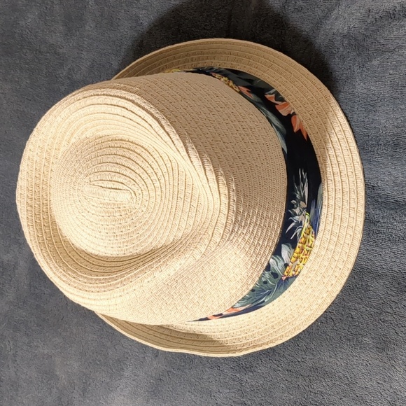 Daniel Cremieux Straw Fedora Style Hat With Band  Striped men size Large - Picture 1 of 7